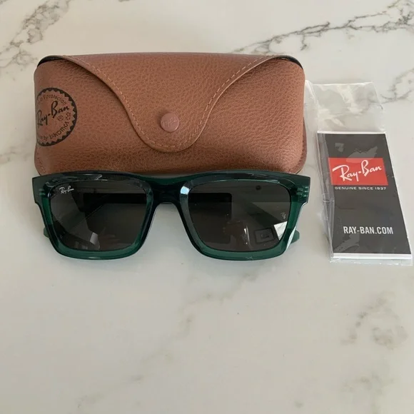Ray-Ban Dark Green Square Sunglasses with Case Amazon.com: Ray-Ban RB4420 601/9A 65MM Black/Dark Green  main image 4